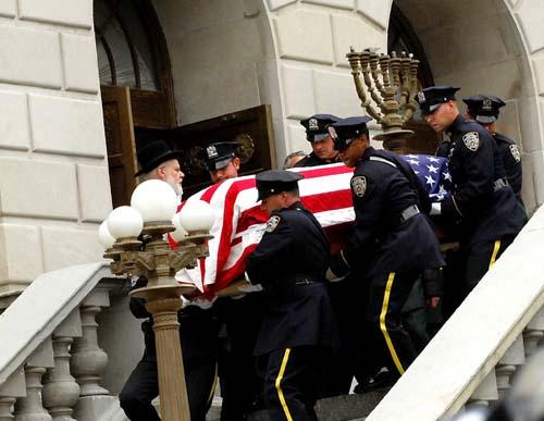 Final farewell to an Iraq war hero – Funeral services for Daniel Farkas held at Ocean Avenue synagogue