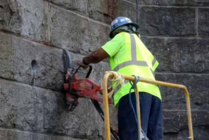 City cuts open BQE, finds it has 10 years to live