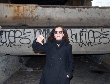 Ugly barricades in creepy space under Manhattan Bridge have to go, say locals