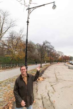 The fixture’s in! Old-timey street lamps coming to historic Vanderbilt Ave. stretch