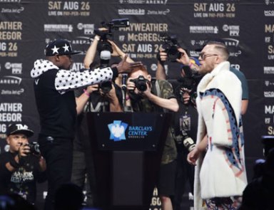 Mayweather, McGregor verbally spar at Barclays ahead of anticipated matchup