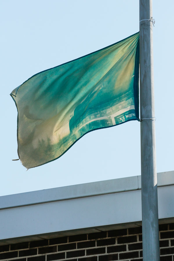 False flags: Flying fabric shows Gowanus as clear blue sky