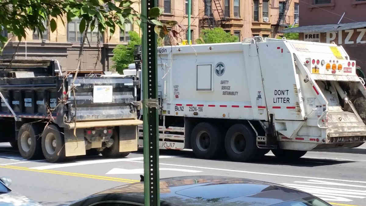 Fix falls short: City’s Ninth Street redesign fails to keep rogue truckers off road, civic gurus say