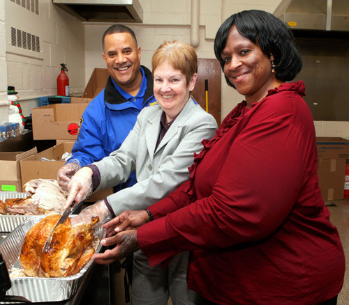 Brooklyn Nets to Distribute Thanksgiving Essentials at Bed Stuy