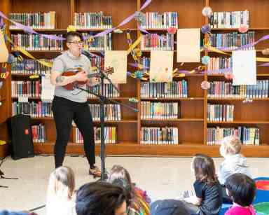 Gay day: Brooklyn Public Library hosts event to teach kids about LGBTQ culture