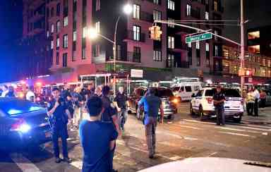 Locals, cops injured during weekend Bed-Stuy riots: NYPD