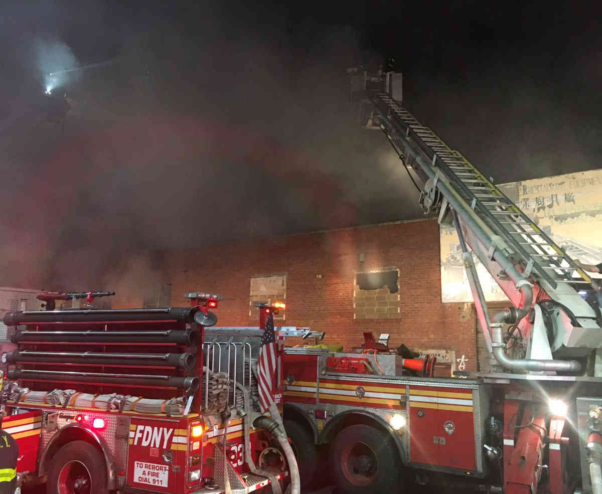 Five firefighters injured in four-alarm Greenpoint blaze