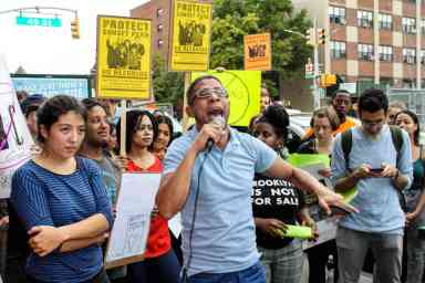 Community advocates pressure Menchaca to reject Industry City rezoning