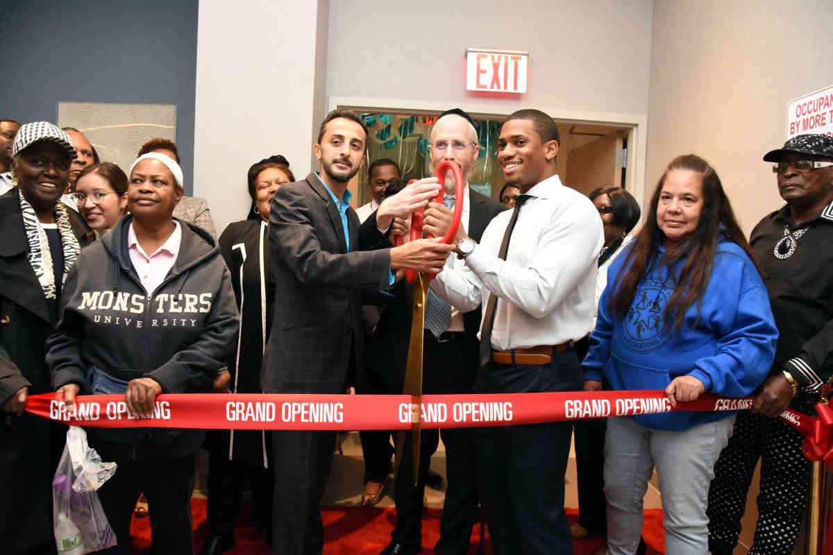 Ribbon cut on new adult daycare in Brownsville