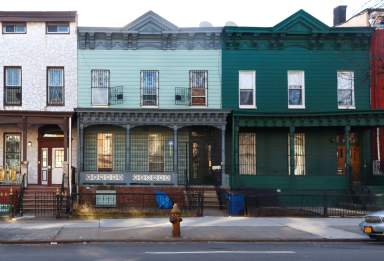 Houses in Bushwick, within community board 4