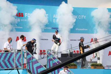 07/10/2021 : Brooklyn, NY. The Formula E / E-Prix returns to Red Hook, Brooklyn, for it’s third season in NYC. Photo by Erica Price