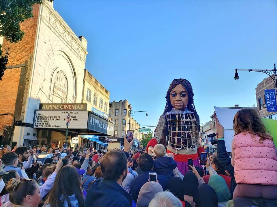 Little Amal visits Bay Ridge to raise awareness on the refugee crisis