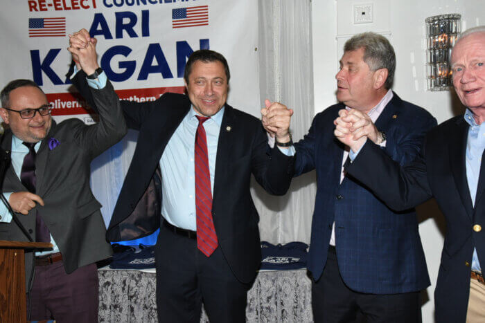 City Council Member Ari Kagan wins Republican primaries for district 47.