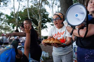 sunset park sukkot dinner