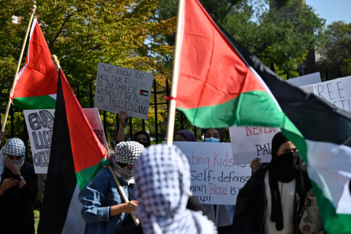 Palestinian students at Brooklyn College protest