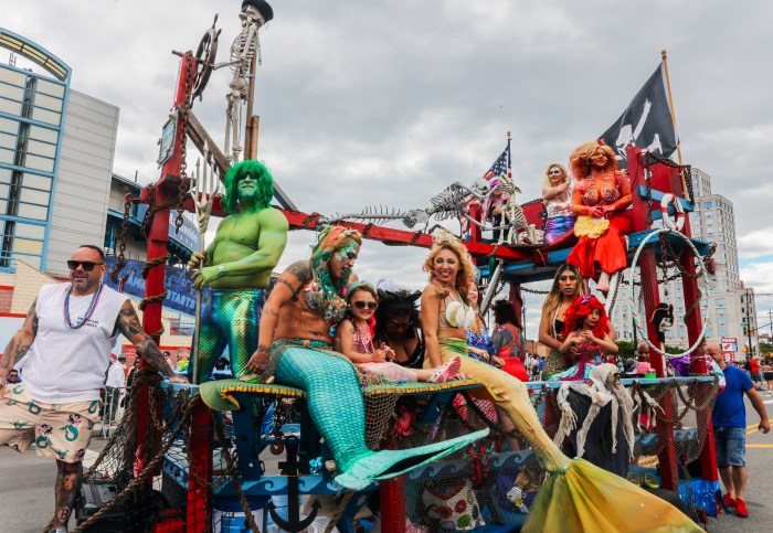 mermaid parade float