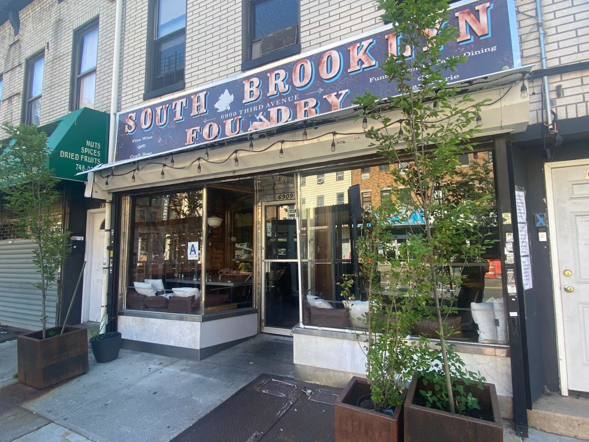 Bay Ridge restaurant South Brooklyn Foundry closes after nine years in business, ‘Kitchen Nightmares’ drama • Brooklyn Paper